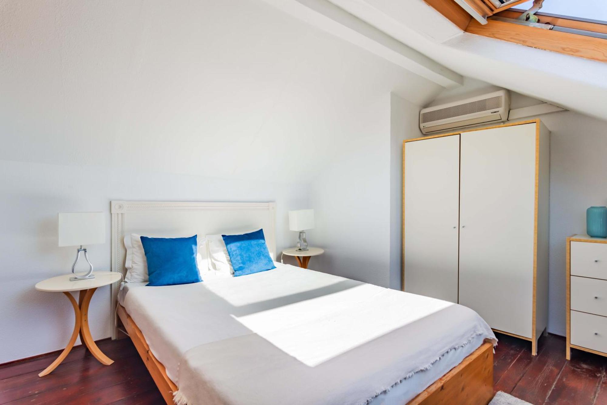 Bica'S River View Duplex Lisbon Bagian luar foto