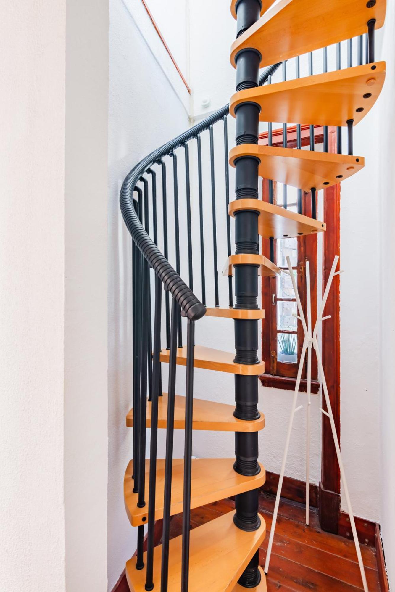 Bica'S River View Duplex Lisbon Bagian luar foto